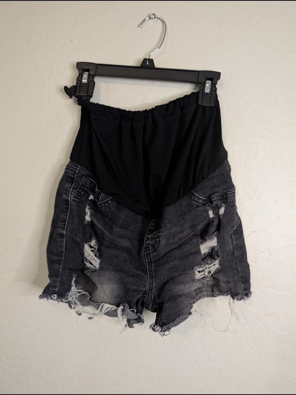 SHEIN Black Maternity Distressed Denim Shorts